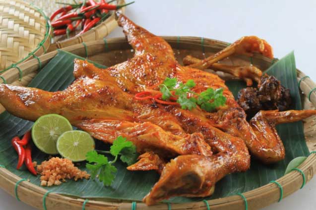 Ăn thịt gà rất bổ nhưng nếu ăn kiểu này chẳng khác gì mua bệnh vào người, nguy hại sức khoẻ