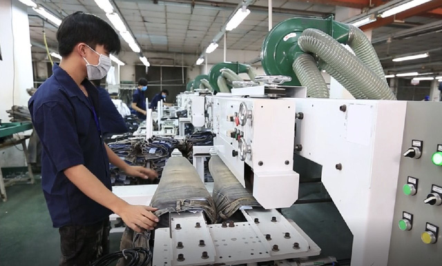 Doanh nghiệp tận tụy với đơn hàng nhỏ lẻ, giữ chân người lao động