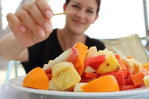 Sau khi ăn no nhớ đừng làm những điều này kẻo rút ngắn tuổi thọ