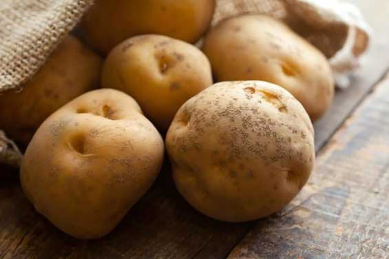 Không nấu chín kĩ 6 loại rau củ này là đang "mở đường" cho chất độc tấn công cơ thể