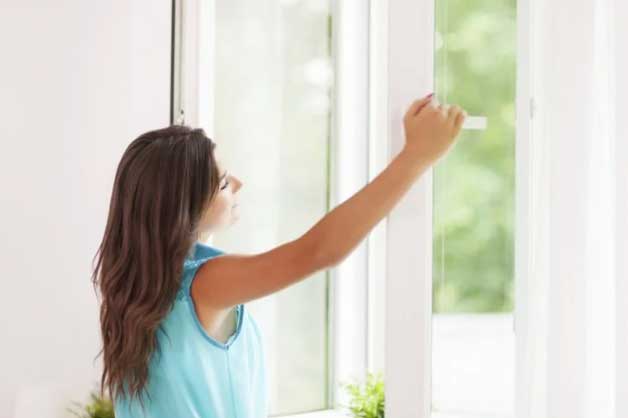 3 điều cần làm ngay khi thức dậy để tỉnh táo suốt ngày dài