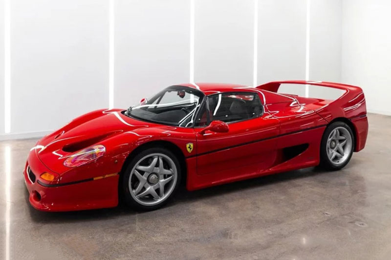 Chiêm ngưỡng siêu xe Ferrari F50 35 năm tuổi vẫn đẹp như mới