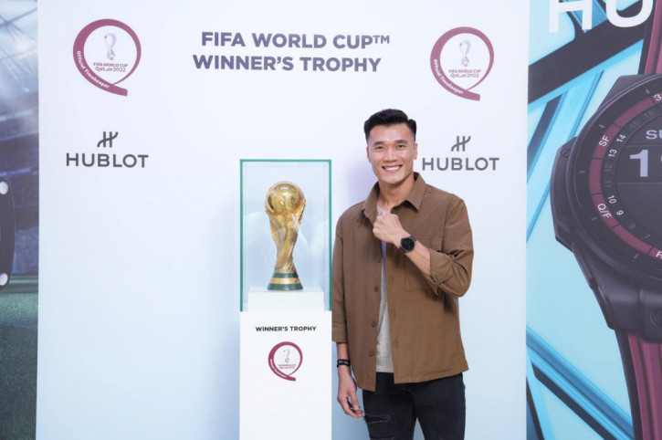 Bùi Tiến Dũng nghẹn ngào, trải lòng về quãng thời gian khó khăn