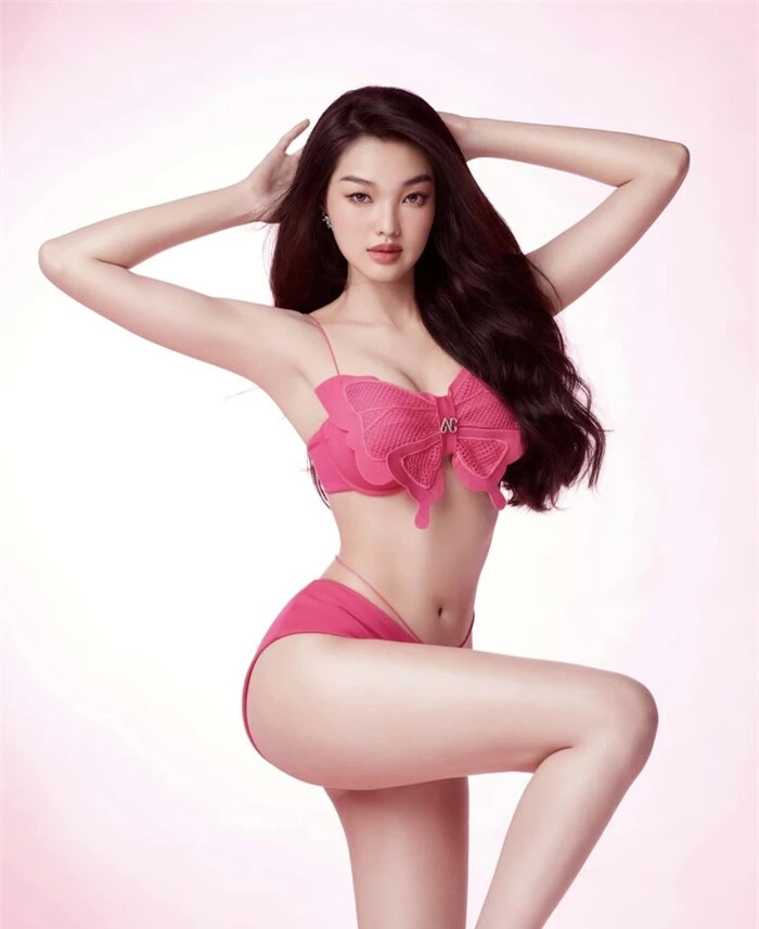 Out Top 5 Hoa hậu Việt Nam 2022, Bé Quyên đăng loạt ảnh bikini quyến rũ: 'Hôm nay sẽ lại là một ngày mới' Ảnh 4