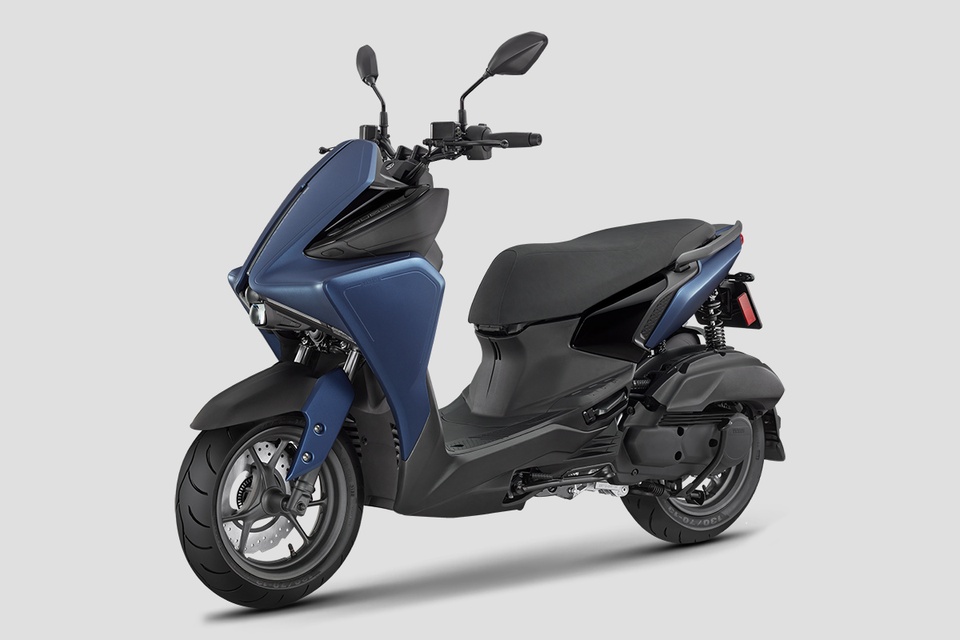 Yamaha ra mắt xe tay ga mới: Động cơ 155 phân khối, đèn mở rộng theo góc cua
