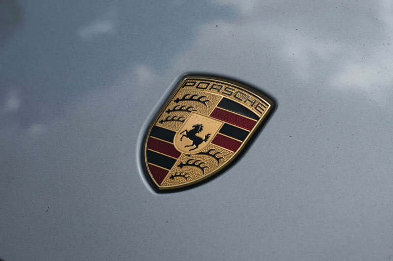 Top 10 thương hiệu ôtô kém tin cậy nhất: Porsche dẫn đầu