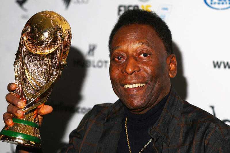 SỐC: Brazil chuẩn bị xong hậu sự cho Vua bóng đá Pele