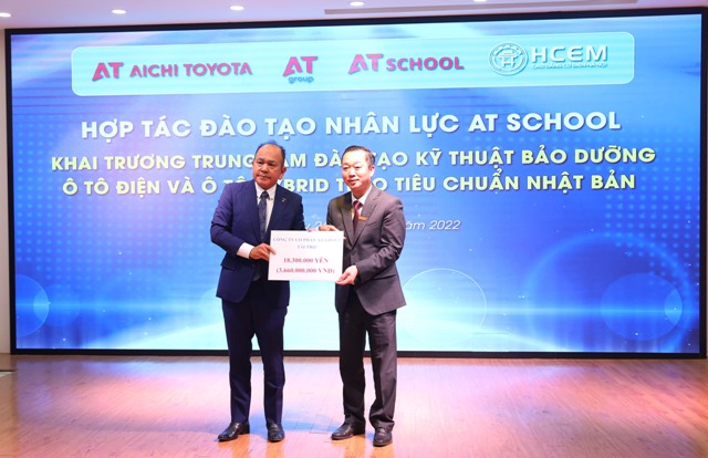 Đào tạo kỹ thuật bảo dưỡng ô tô điện và hybrid theo tiêu chuẩn Nhật Bản