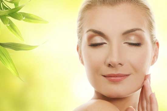 Thực hiện 4 chế độ ăn dưới đây, bạn chẳng cần lo vấn đề lão hóa