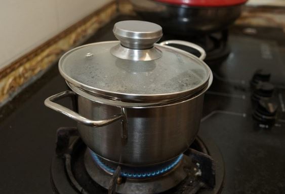 Sai lầm đặc biệt nghiêm trọng khi luộc rau đang gây hại cho cả gia đình