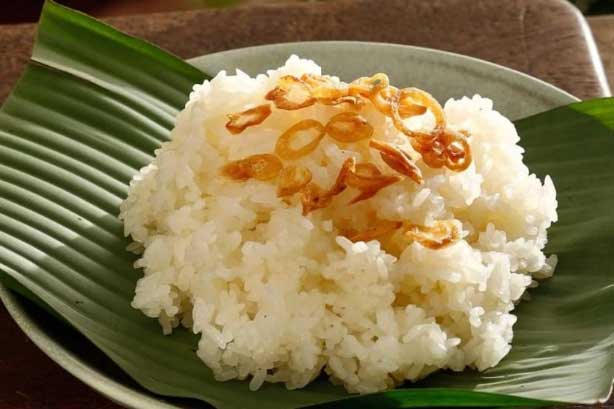 Không cần ngâm gạo, làm đúng bước này để đồ xôi nhanh, hạt vẫn dẻo thơm, căng mẩy