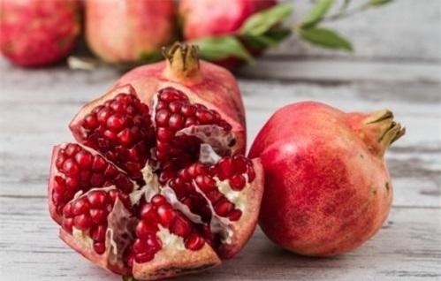 Ăn lựu tốt đủ đường vừa chống ung thư, vừa tăng cường sinh lý nhưng một số người nên tránh xa ảnh 4