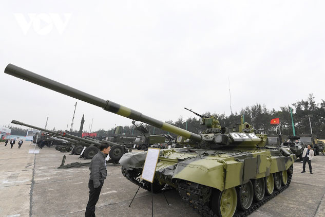 Cận cảnh cặp xe tăng chiến đấu chủ lực của Quân đội nhân dân Việt Nam