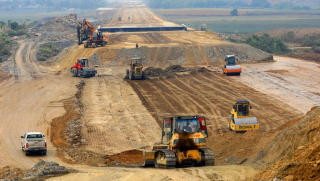 Đồng loạt khởi công 12 dự án cao tốc Bắc - Nam giai đoạn 2