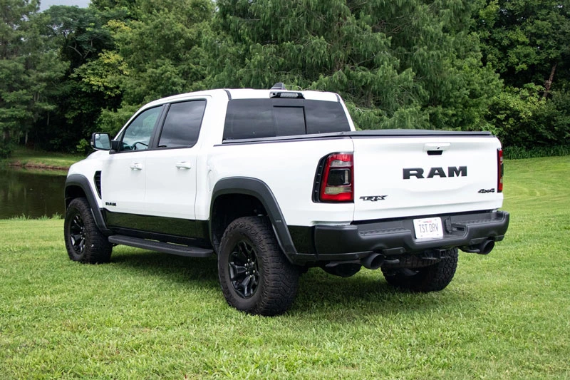 2. Ram 1500 TRX 2021 (công suất tối đa: 702 mã lực).