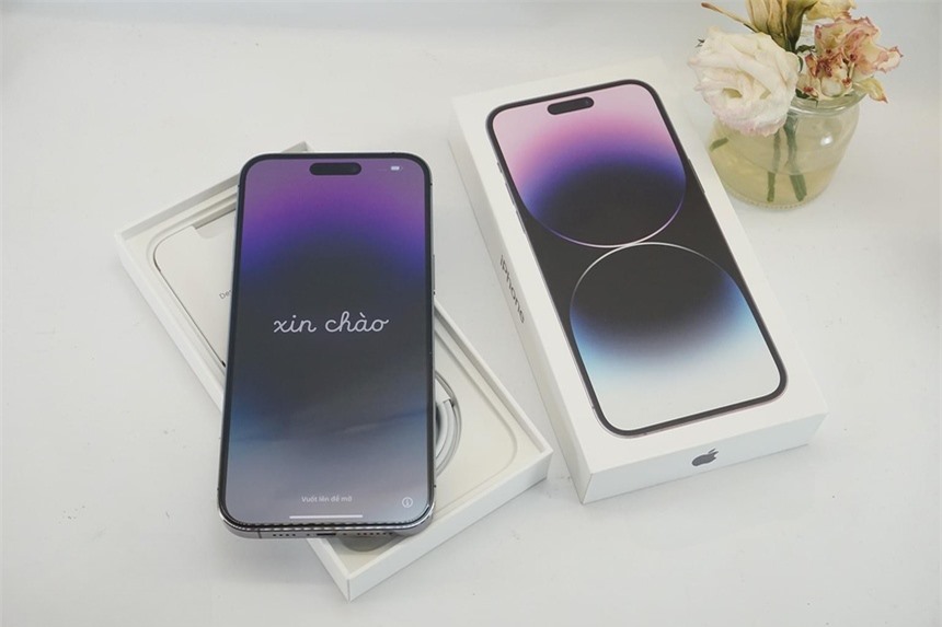 iPhone 14 khan hang anh 2