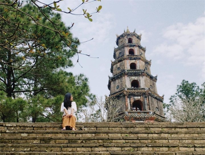 Dạo chơi khám phá ‘lời nguyền’ tình duyên ở ngôi chùa cổ linh thiêng nhất xứ Huế - 6