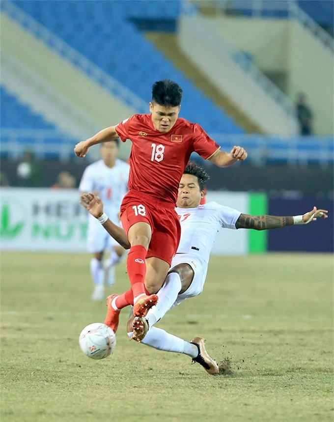 Tuấn Hải đã chơi khá tốt trong chiến thắng trước Myanmar