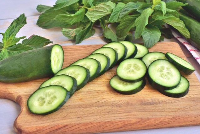 Nhiều người vô tư ăn dưa chuột mà không biết những tác dụng phụ đáng sợ