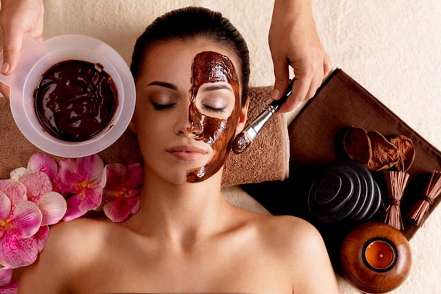 4 cách làm trắng da mặt an toàn với cà phê