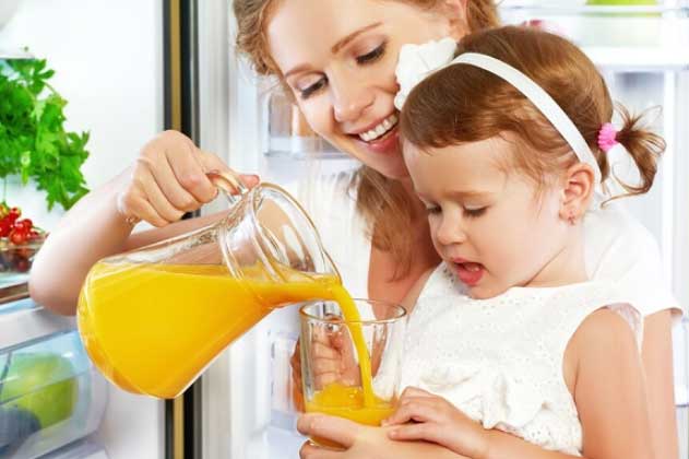 Khung giờ vàng uống 1 cốc nước cam là lợi ích tăng thêm gấp bội