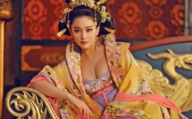 Chuyện nàng 'chim én' Triệu Phi Yến