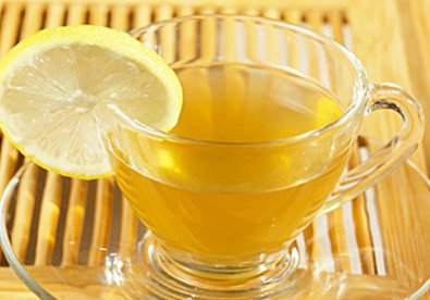 Da đẹp mịn màng nhờ uống nước này buổi sáng