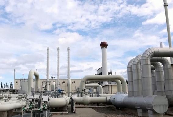 Thị trường năng lượng thế giới tiếp tục biến động mạnh trong năm 2023