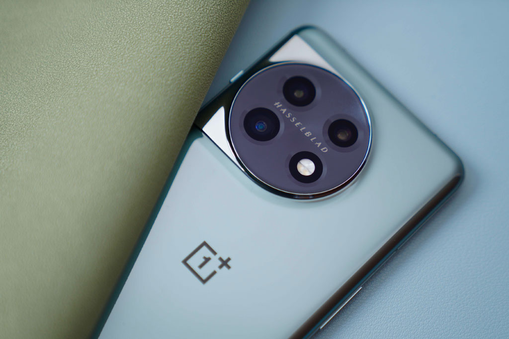 Smartphone mạnh bậc nhất thế giới, sạc 100W, giá gần 14 triệu đồng