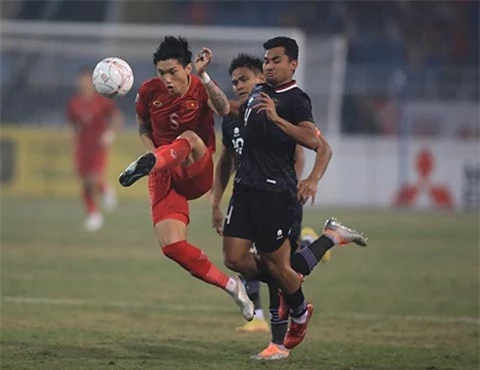 ĐT Việt Nam nắm giữ thế trận, chơi sắc bén trước Indonesia. Ảnh: Minh Tuấn