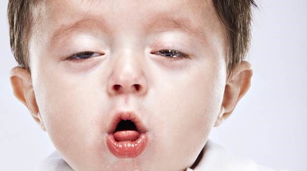 Trẻ ho như cuốc kêu, sổ mũi nặng đến đâu cũng khỏi sau 3 ngày