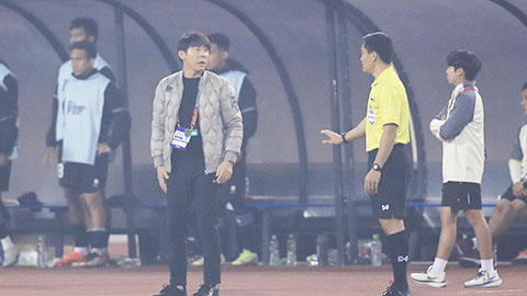 Cổ động viên Indonesia đòi thay HLV Shin Tae Yong bằng ông Park Hang Seo