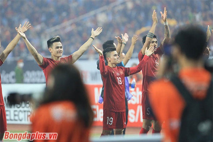 Trong vòng 4 năm với 3 kỳ AFF Cup, ĐT Việt Nam vào chung kết đến 2 lần