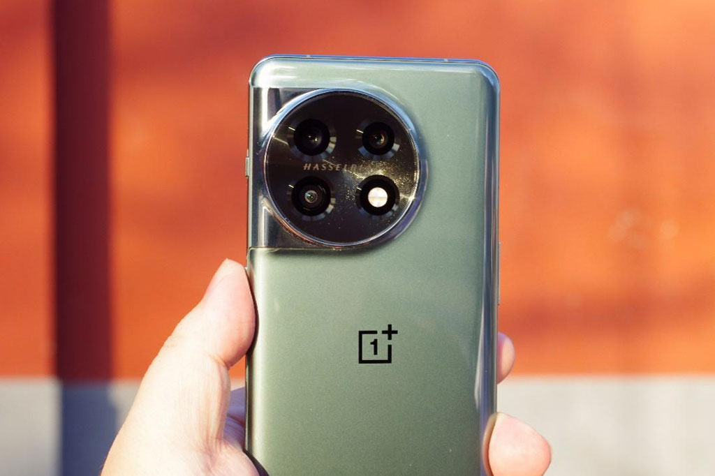 Ảnh chi tiết OnePlus 11: Chip Snapdragon 8 Gen 2, RAM 16 GB, sạc 100W, giá hấp dẫn