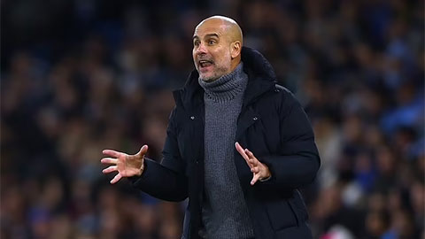 HLV Guardiola hé lộ kế hoạch 'lố bịch' trước trận derby Manchester