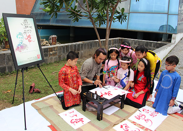 Trẩy hội đầu xuân tại các bảo tàng ở Đà Nẵng