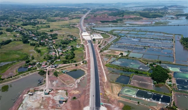 Quảng Ninh đột phá hạ tầng để phát triển nhanh, bền vững - Ảnh 1.