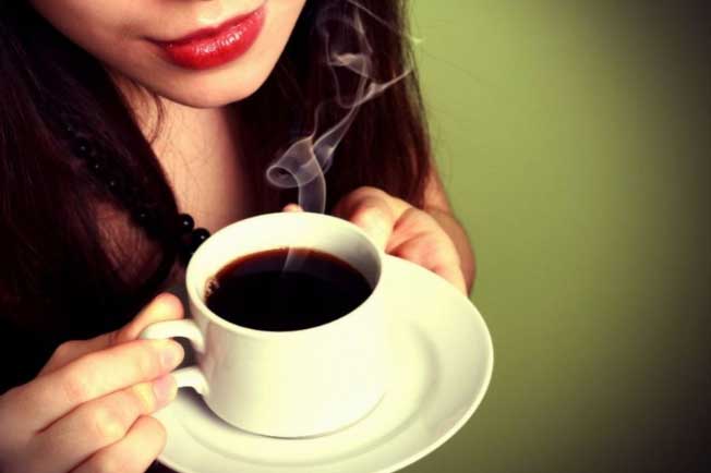 5 kiểu uống cà phê tưởng ngon nhưng phá nát gan thận, 10 người thì 9 người đang mắc phải