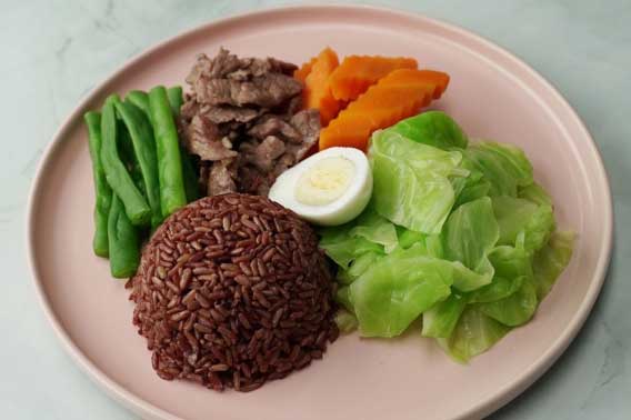 Ăn gạo lứt để giảm cân: Bác sĩ chỉ ra sai lầm gây phản tác dụng, không ít người mắc phải