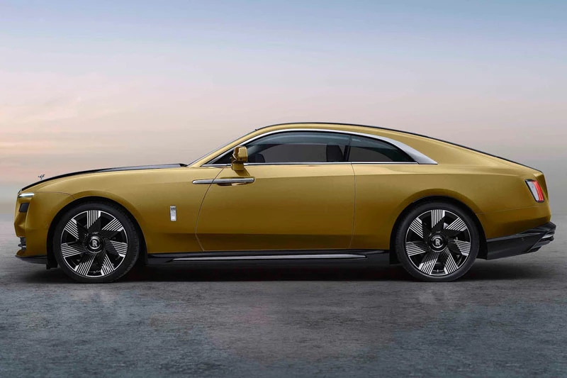 10. Rolls Royce Spectre.