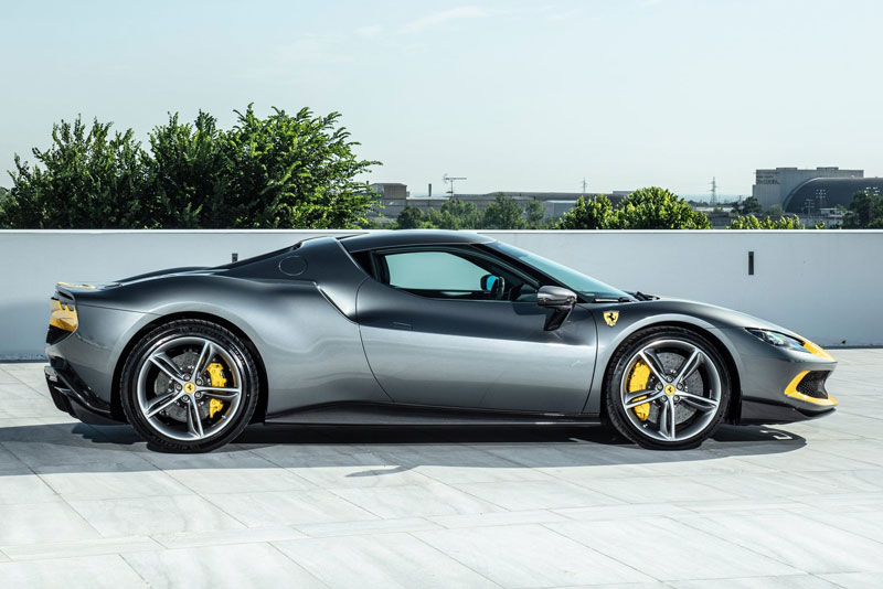 Top 10 siêu xe Ferrari nhanh nhất trong lịch sử