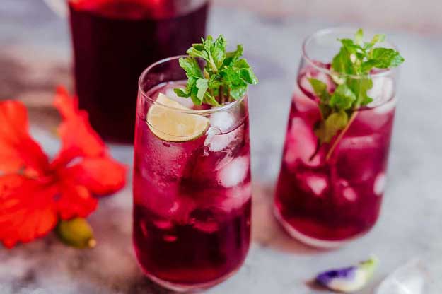 Uống nước lá tía tô thêm 2 thứ này, vừa ngủ ngon lại giảm mỡ bụng, ngừa lão hóa tuyệt vời