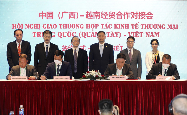 Đẩy mạnh hợp tác thương mại Việt Nam - Trung Quốc