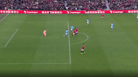 Luật việt vị mới được vận dụng ở bàn thắng của Bruno vào lưới Man City