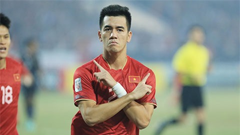 Tiến Linh đi vào lịch sử bóng đá Việt Nam với danh hiệu vua phá lưới AFF Cup 2022 - Ảnh: Đức Cường 