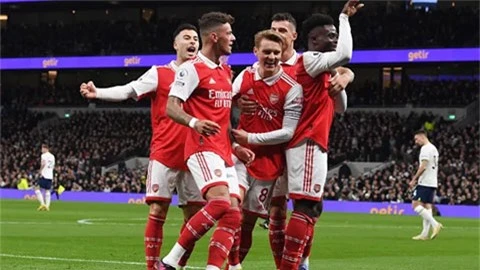 Siêu máy tính dự đoán Arsenal vô địch, MU đứng thứ 3