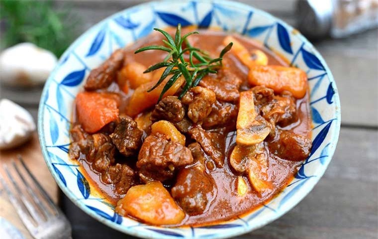 Thực đơn cơm chiều: Món ngon mà chế biến không tốn thời gian