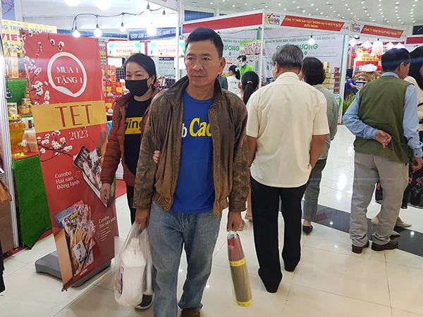 Hội chợ Xuân 2023 TP Đà Nẵng thu hút hơn 35 ngàn lượt khách tham quan, mua sắm 