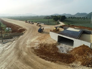 Bám sát tiến độ cao tốc Bắc - Nam giai đoạn 2