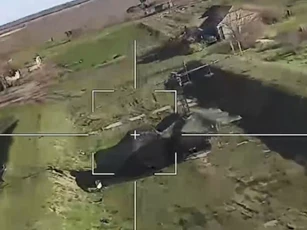 UAV cảm tử Nga đánh vào trạm radar của Ukraine ở Kherson